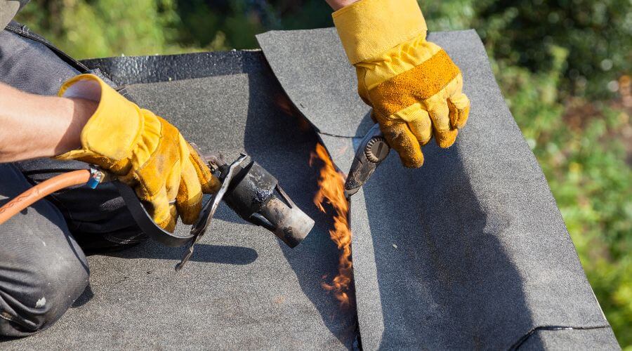 Professional flood damage restoration services in Mary Alice, KY